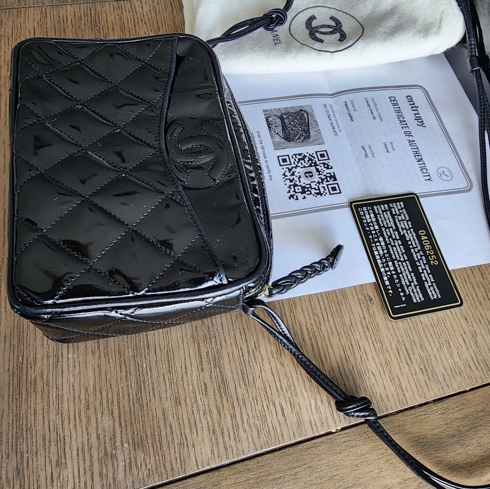 BABY CAMARA CHANEL BAG - Picture 11 of 16
